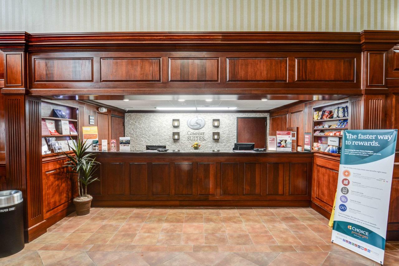 Comfort Suites Outlet Center - thumb 14