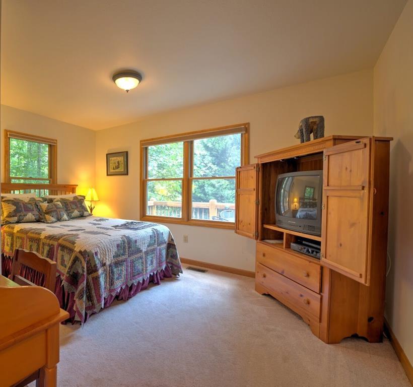 A Mountain Escapade Home - thumb 8