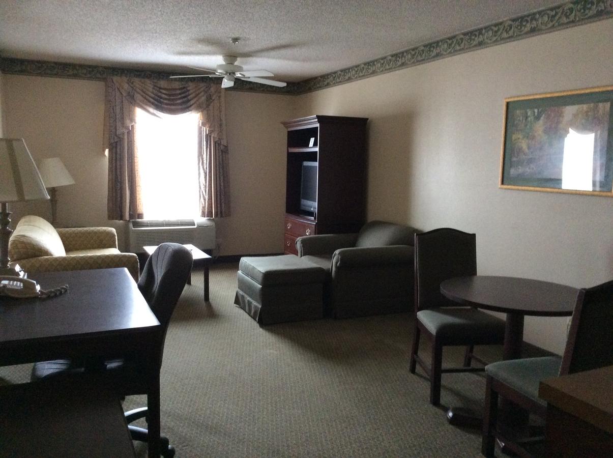 American Inn & Suites - High Point - thumb 9