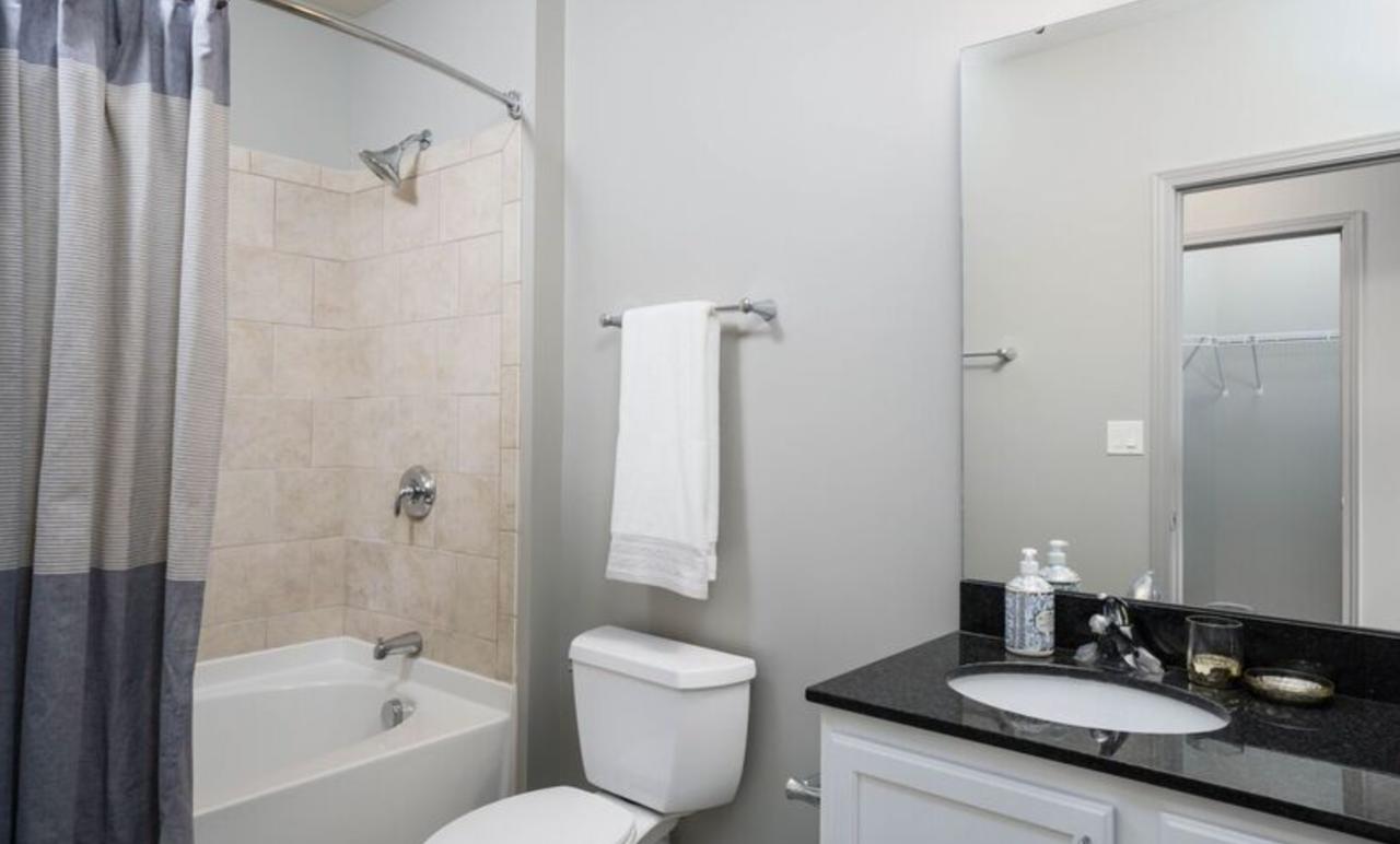 LEAGUE 704 /// SOUTH END II - thumb 7