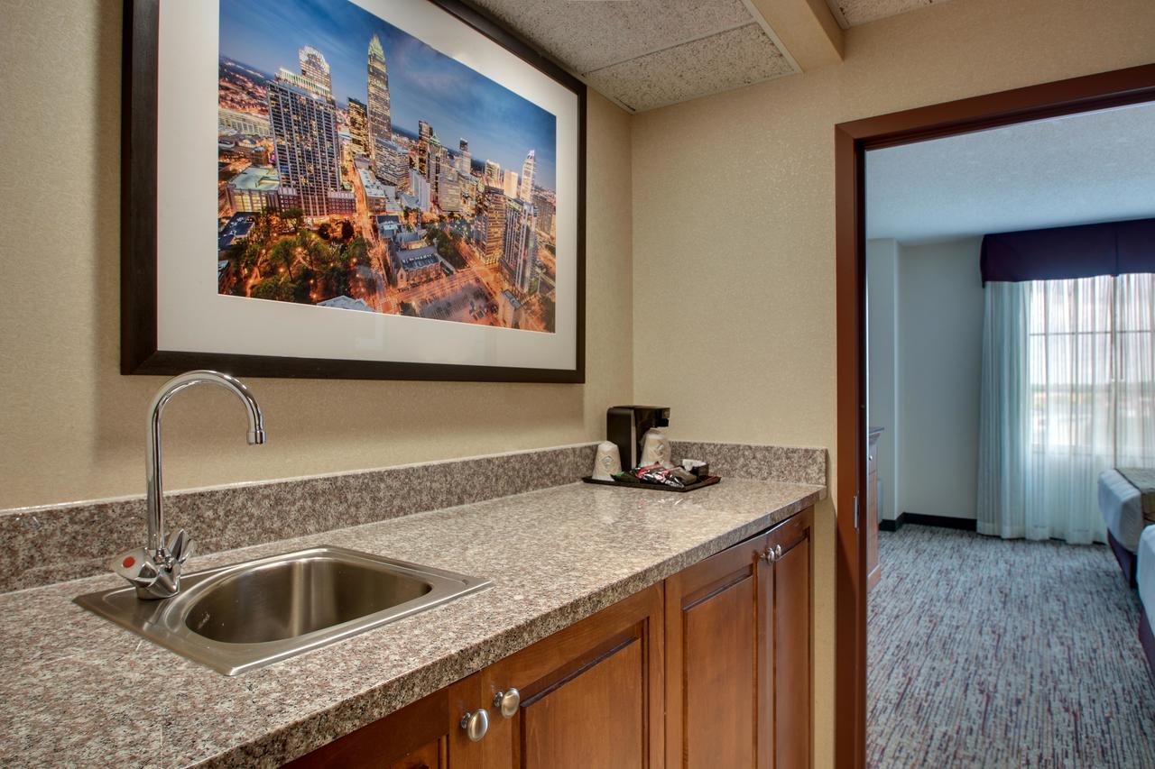 Drury Inn & Suites Charlotte Northlake - thumb 25