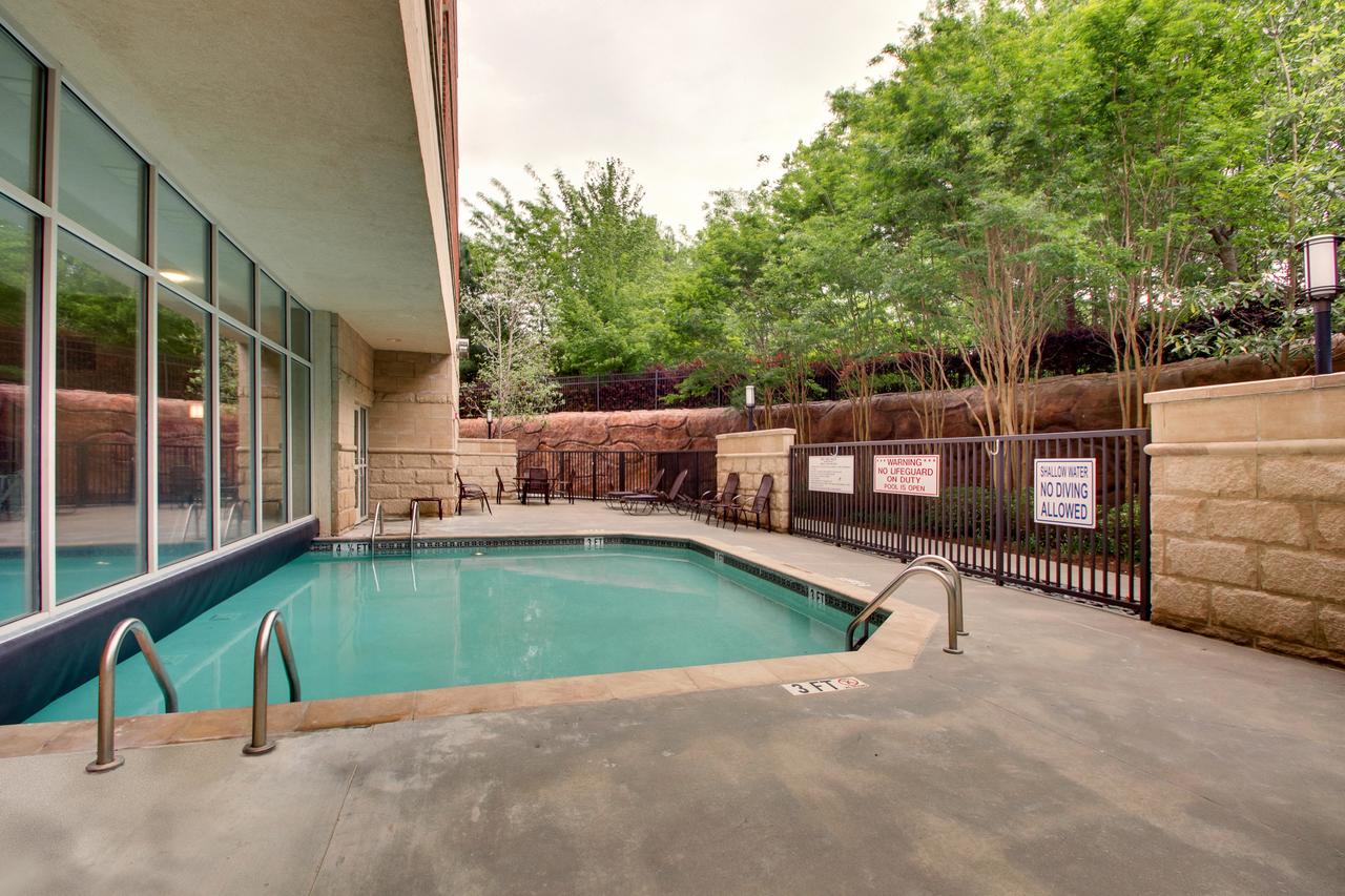 Drury Inn & Suites Charlotte Northlake - thumb 13