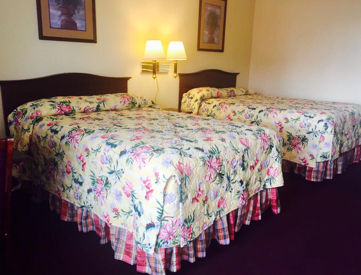 Ross Motel - thumb 0