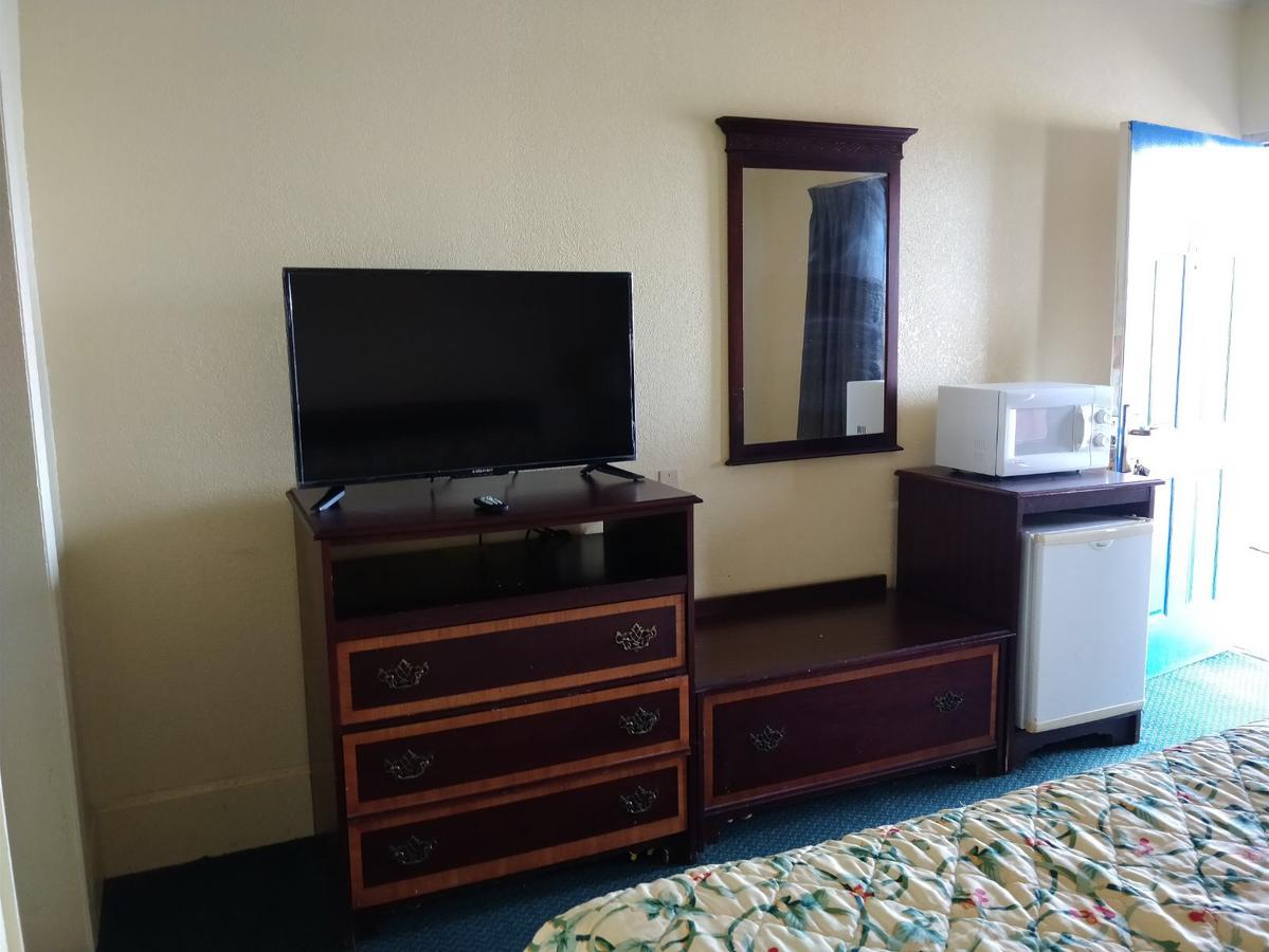 Ross Motel - thumb 16