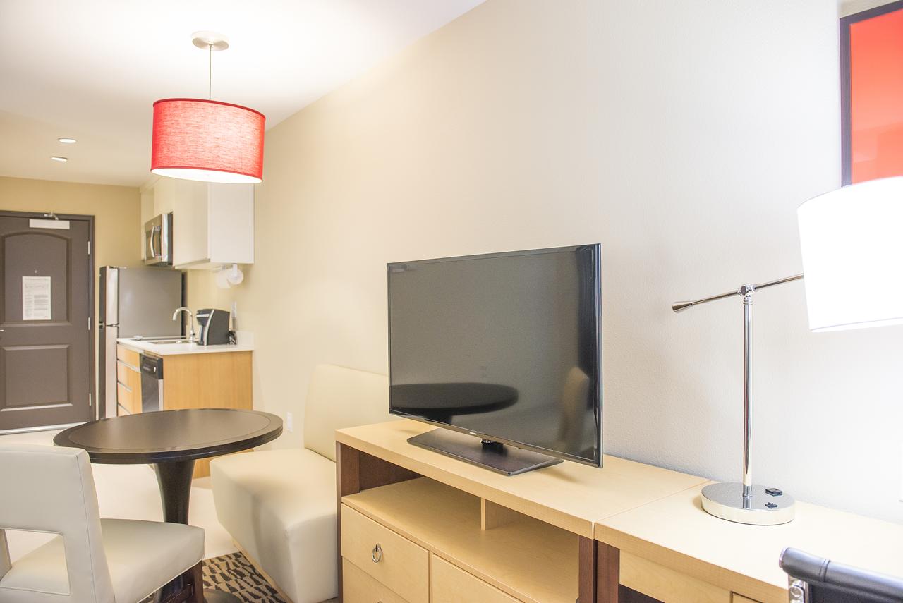 Hawthorn Suites By Wyndham Fargo - thumb 10