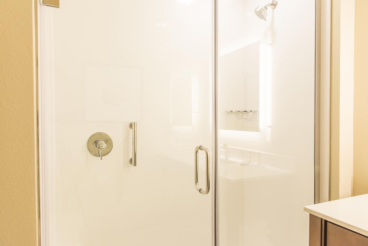 Hawthorn Suites By Wyndham Fargo - thumb 17