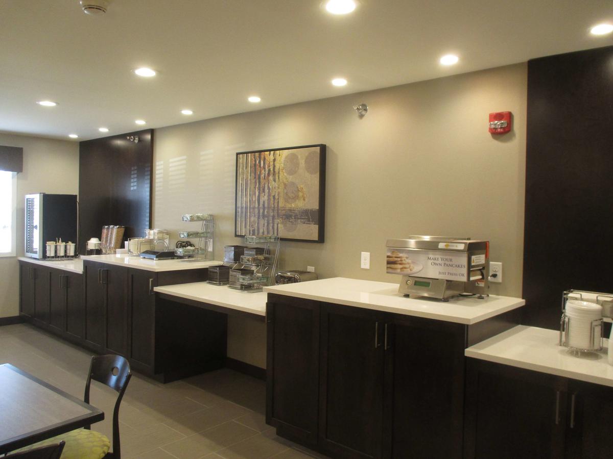 Best Western Harvest Inn & Suites - thumb 32