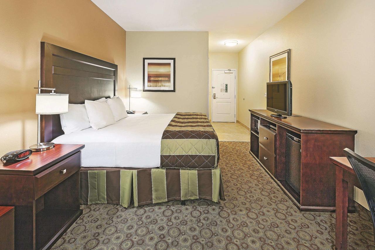 La Quinta By Wyndham Dickinson - thumb 6