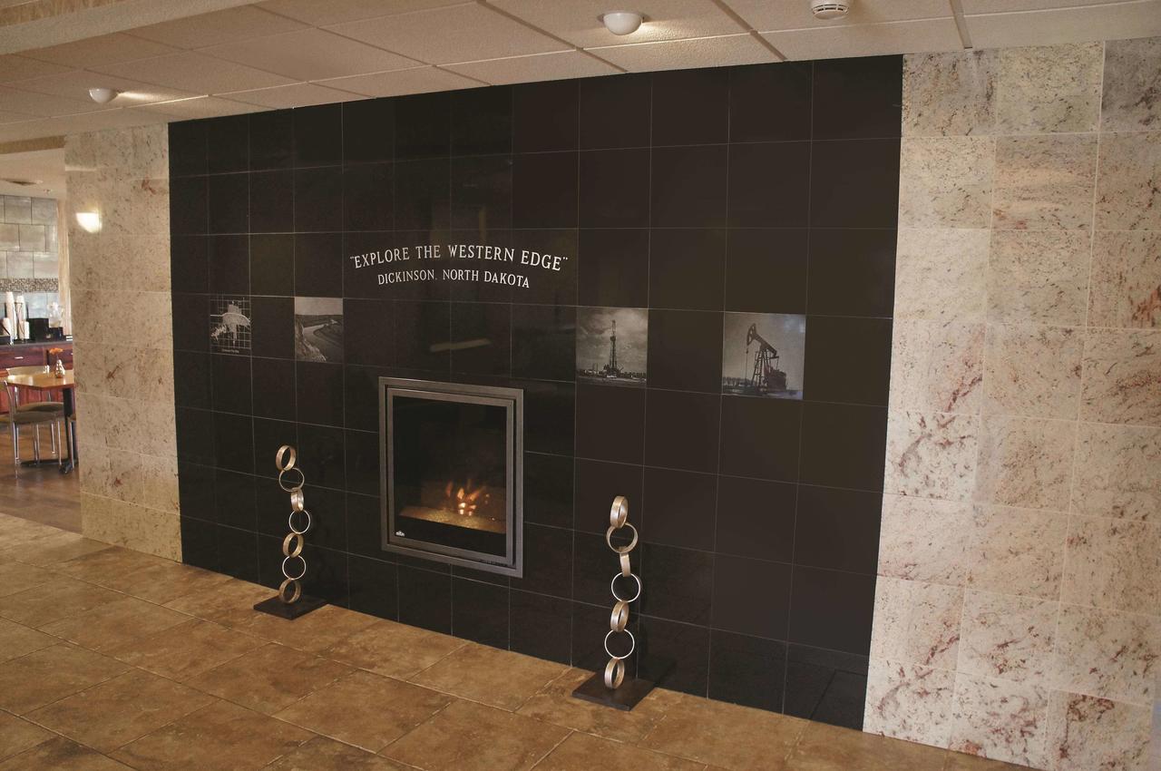 La Quinta By Wyndham Dickinson - thumb 1