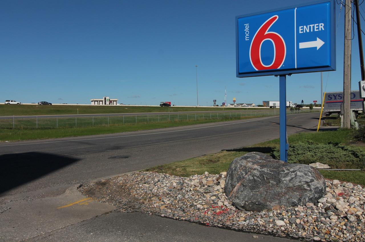 Motel 6 Fargo - North - thumb 4