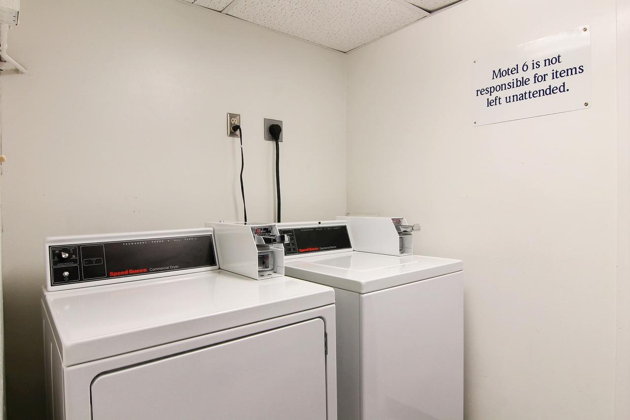 Motel 6 Fargo - North - thumb 22