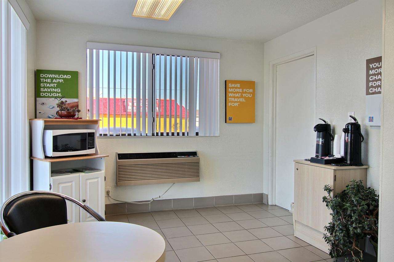 Motel 6 Fargo - North - thumb 12