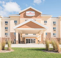 Hawthorn Suites by Wyndham Dickinson - Accommodation Indiana