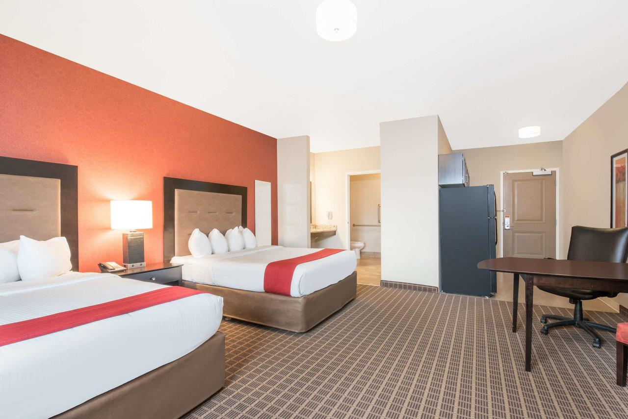 Hawthorn Suites By Wyndham Dickinson - thumb 40