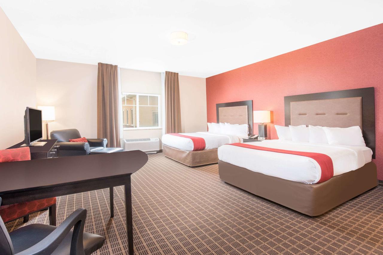 Hawthorn Suites By Wyndham Dickinson - thumb 44