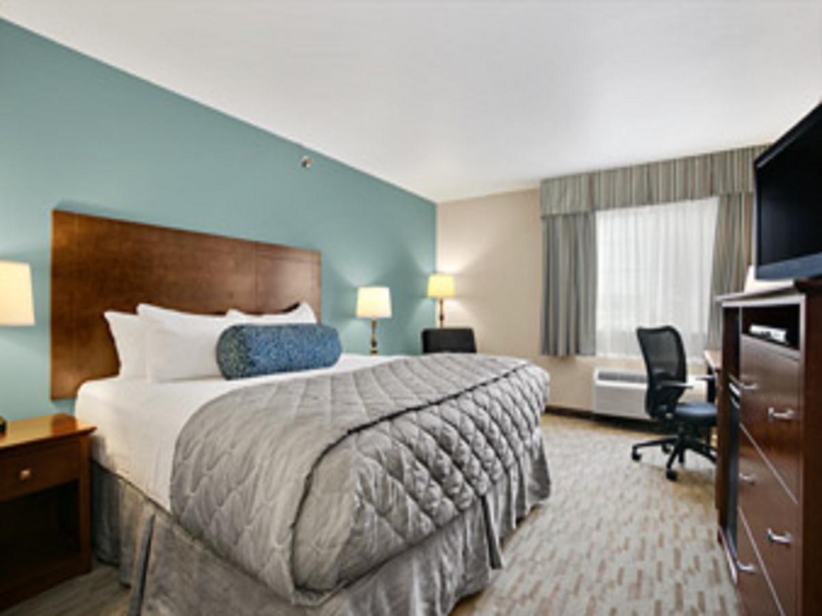 Baymont By Wyndham Minot - thumb 9