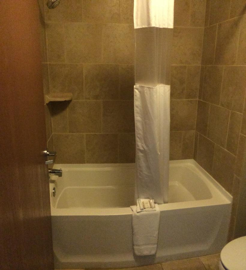 Baymont By Wyndham Minot - thumb 15