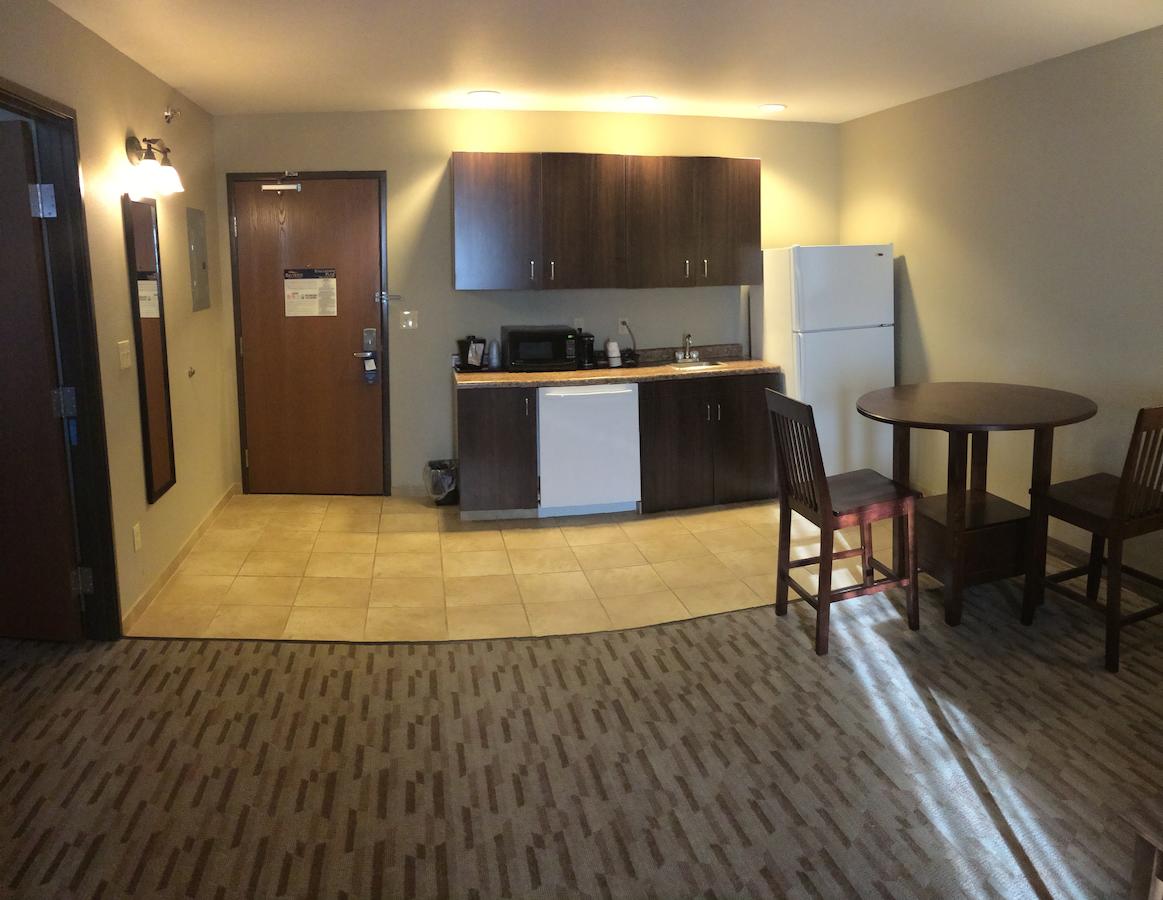 Baymont By Wyndham Minot - thumb 16