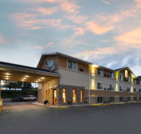 Super 8 by Wyndham Minot Airport - Accommodation Indiana