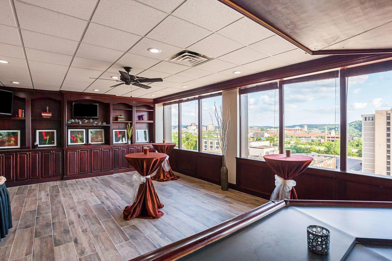 Quality Inn & Suites Cincinnati Downtown - thumb 28