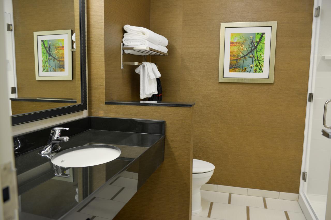 Fairfield Inn & Suites By Marriott Canton South - thumb 3