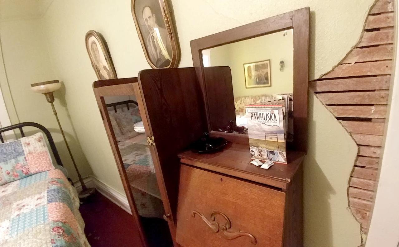 Historic Whiting Hotel Suites - thumb 44