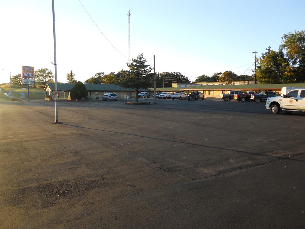 Budget ZZZZ Motel - thumb 7