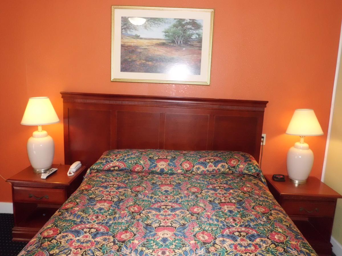 Budget ZZZZ Motel - thumb 41