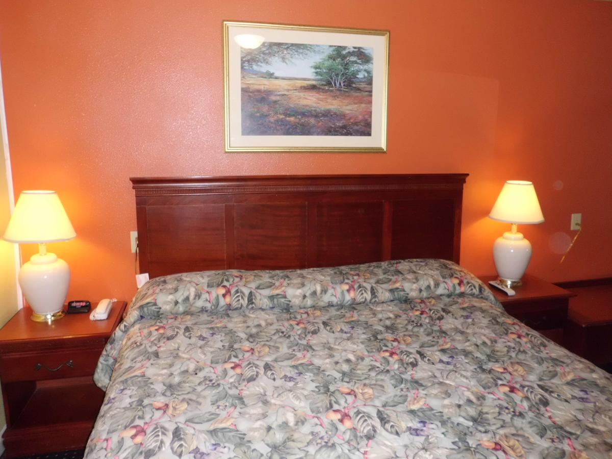 Budget ZZZZ Motel - thumb 16