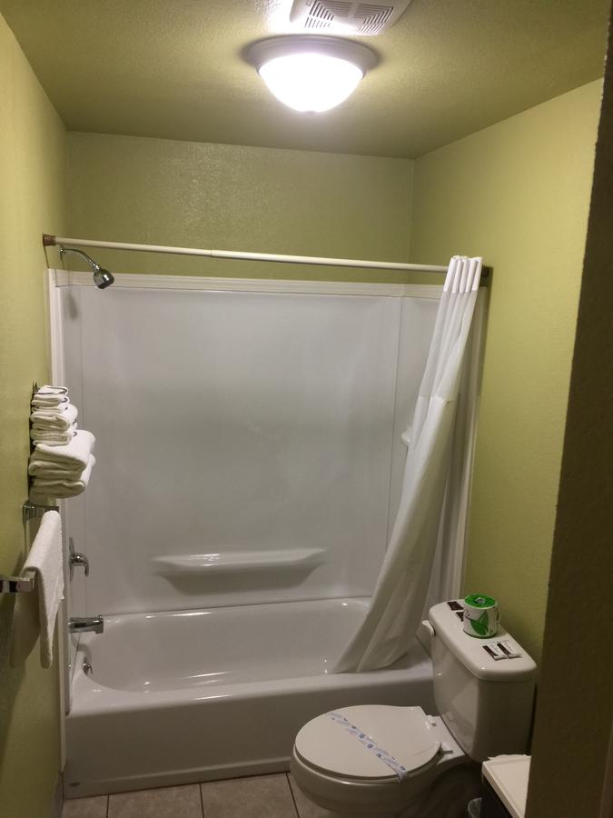 Budget ZZZZ Motel - thumb 32