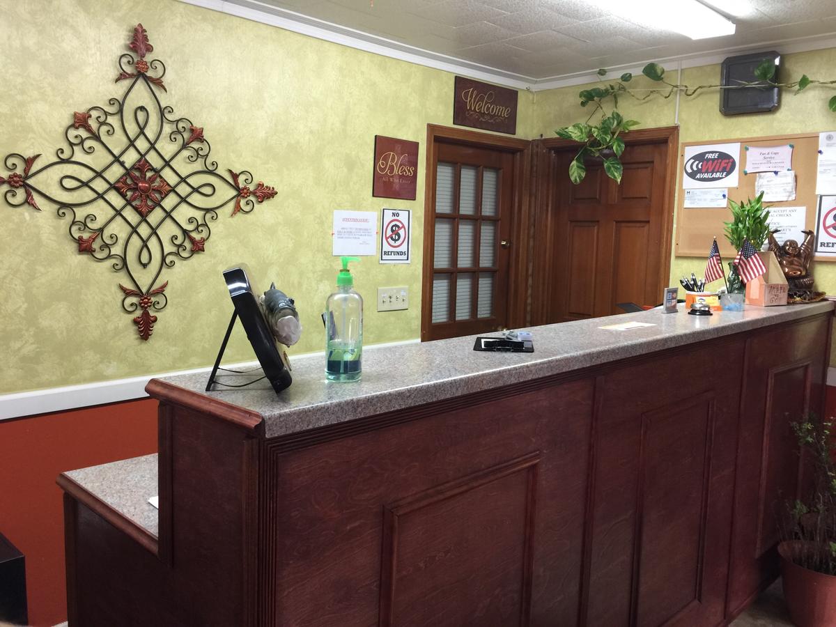 Budget ZZZZ Motel - thumb 11