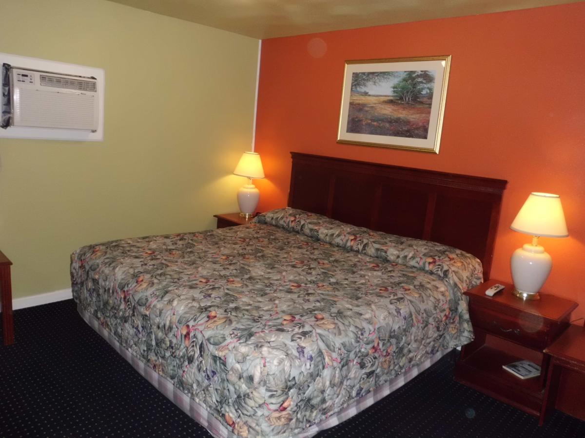 Budget ZZZZ Motel - thumb 14