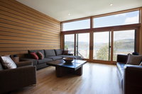 ALOFT-River View-AC-5BR/2.5BA Accommodation Indiana