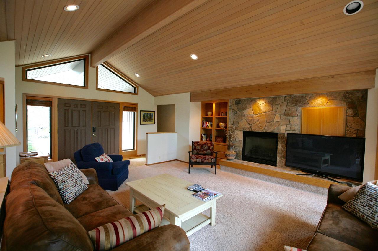 10 Tan Oak-AC-Hot Tub-3BR/3BA - thumb 16