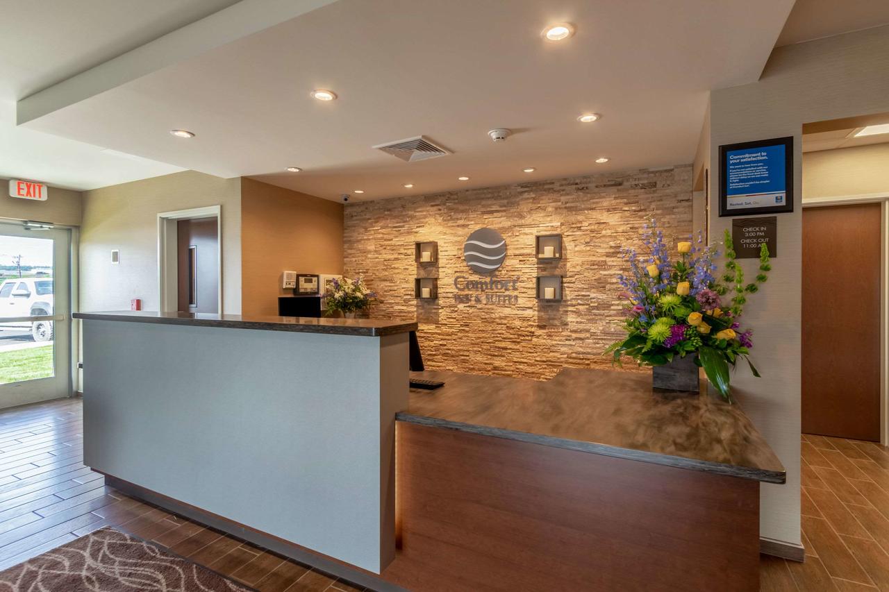 Comfort Inn & Suites - Harrisburg Airport - Hershey South - thumb 14
