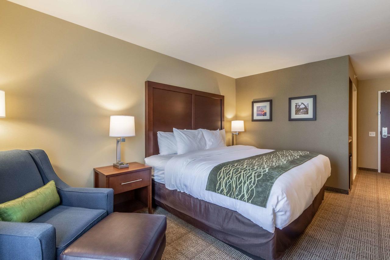 Comfort Inn & Suites - Harrisburg Airport - Hershey South - thumb 20