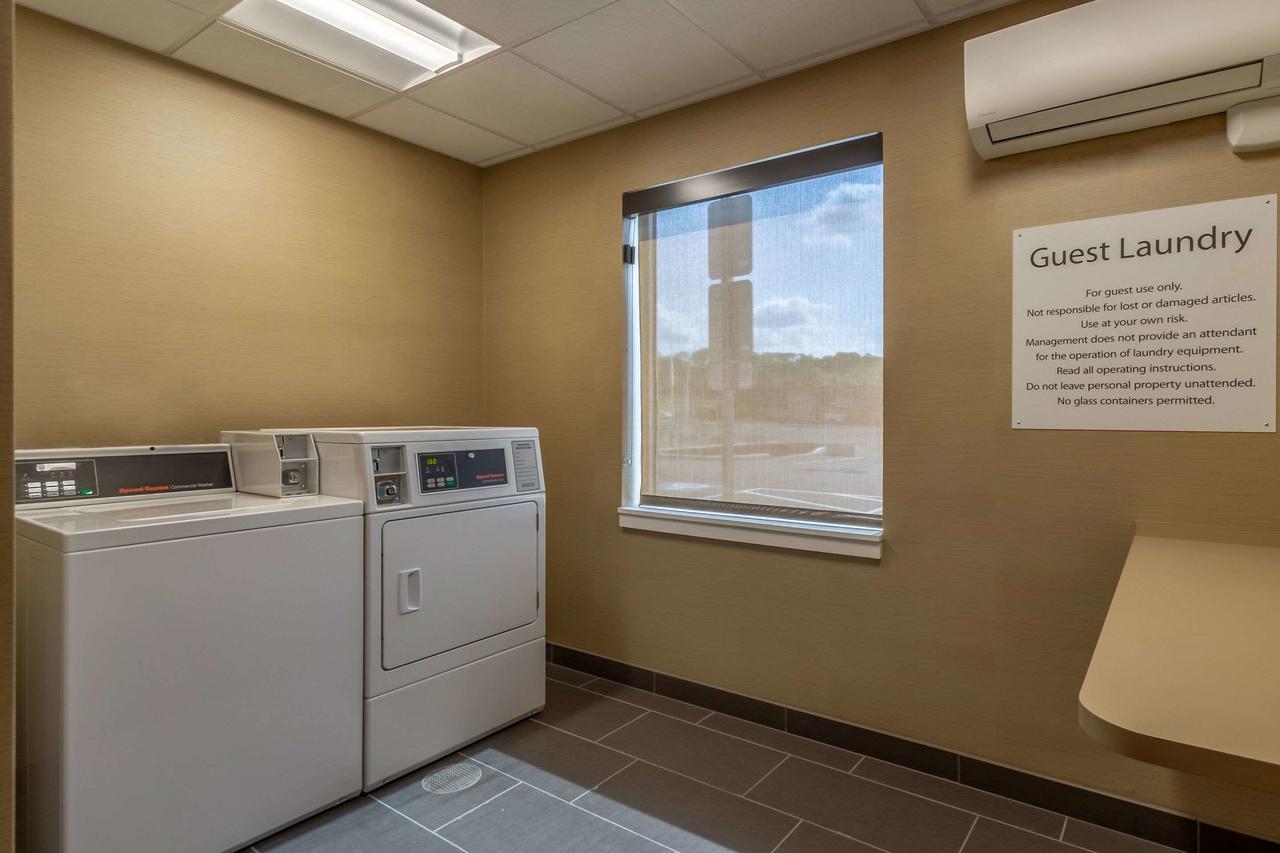 Comfort Inn & Suites - Harrisburg Airport - Hershey South - thumb 32