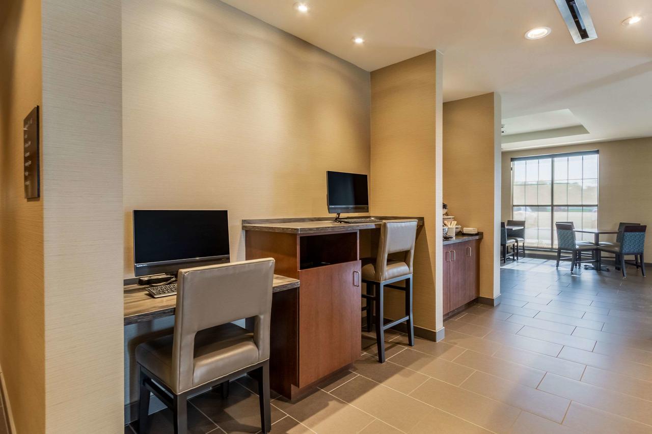 Comfort Inn & Suites - Harrisburg Airport - Hershey South - thumb 9