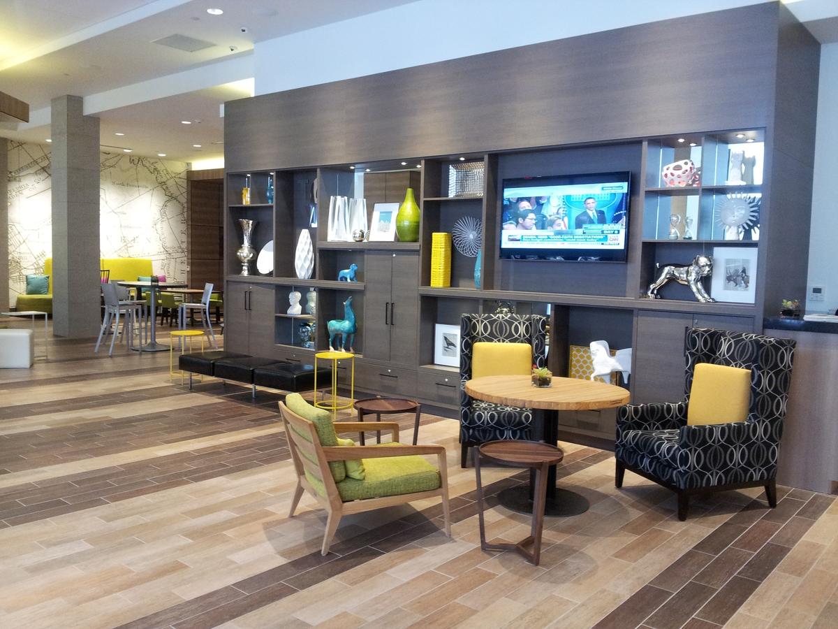 Home2 Suites By Hilton Philadelphia Convention Center - thumb 3