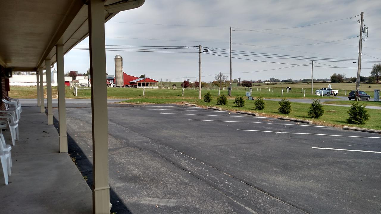 Harvest Drive Family Inn Intercourse - Amish Country - thumb 7