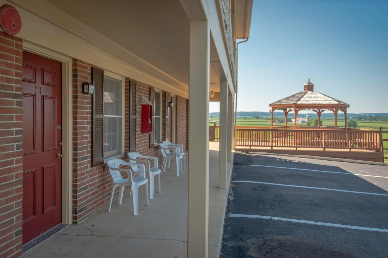 Harvest Drive Family Inn Intercourse - Amish Country - thumb 29