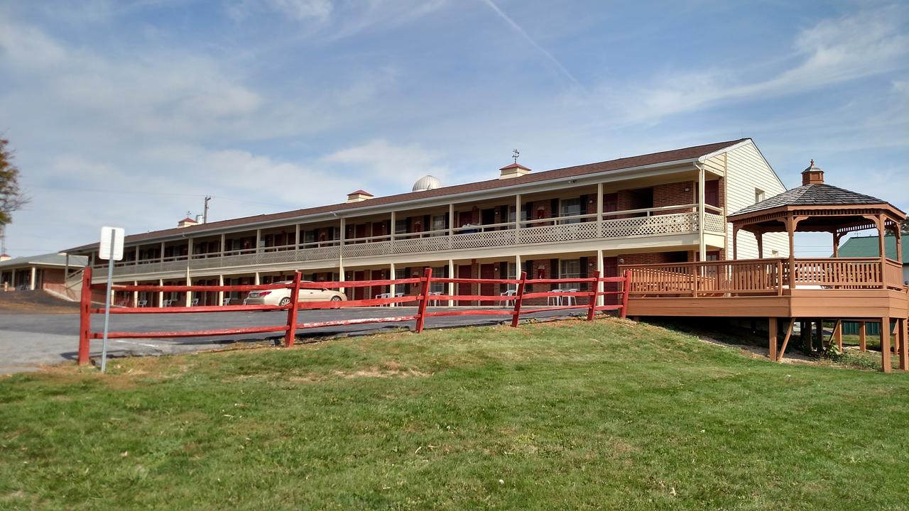 Harvest Drive Family Inn Intercourse - Amish Country - thumb 17