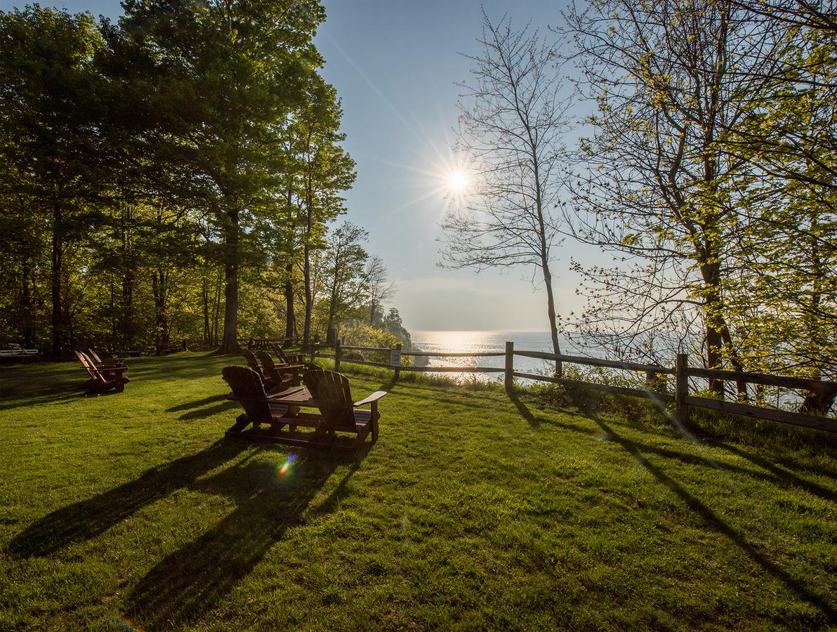 Lakeview On The Lake - thumb 1