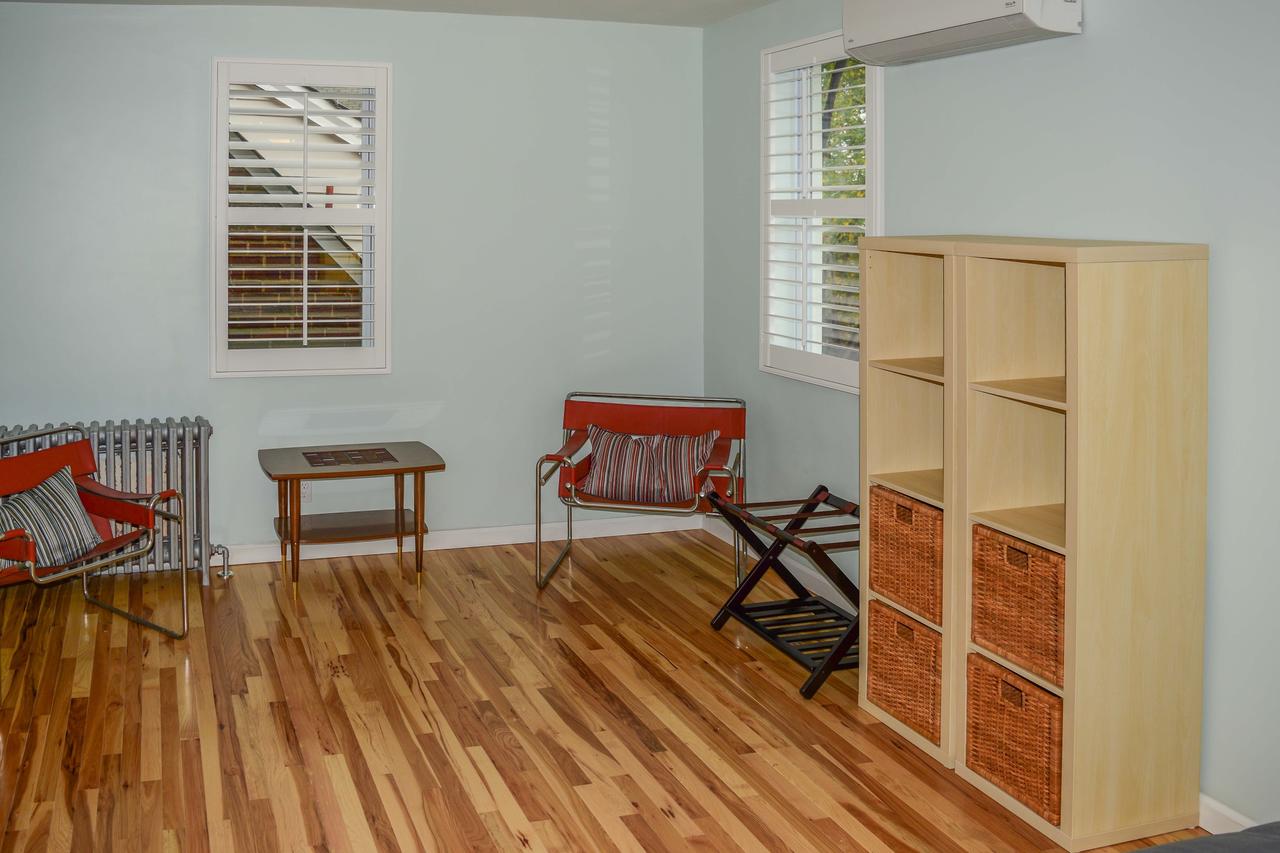 Pittsburgh Inclined: A Squirrel Hill Gem - thumb 1