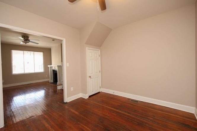 Bedroom In West Philadelphia And University City . - thumb 6