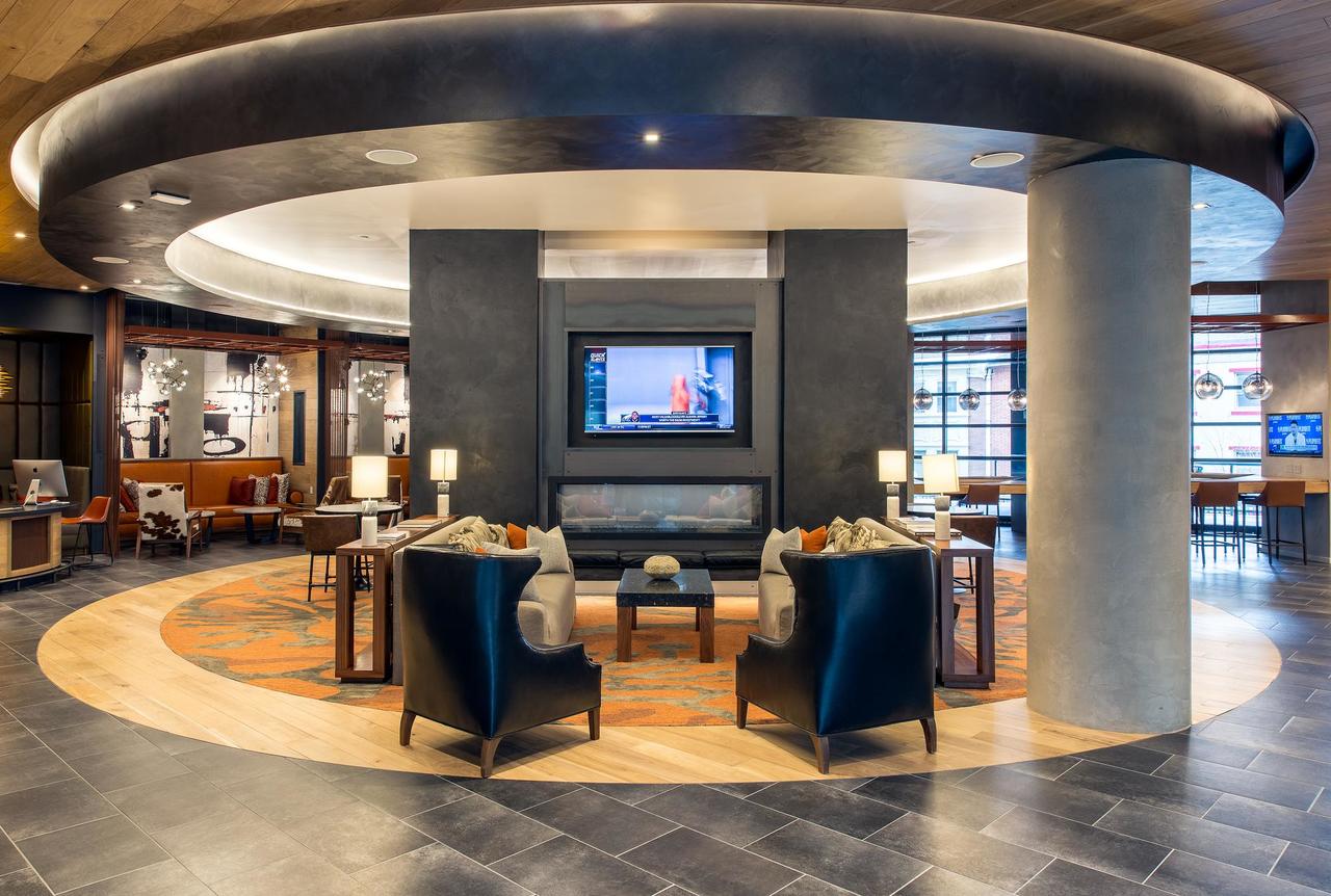 Modern 2BR + Gym In City Center - thumb 23