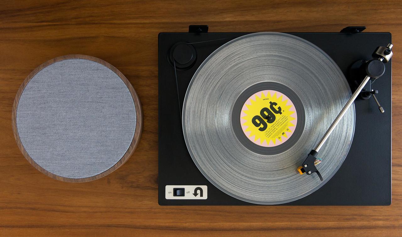 Modern 2BR + Gym In City Center - thumb 2