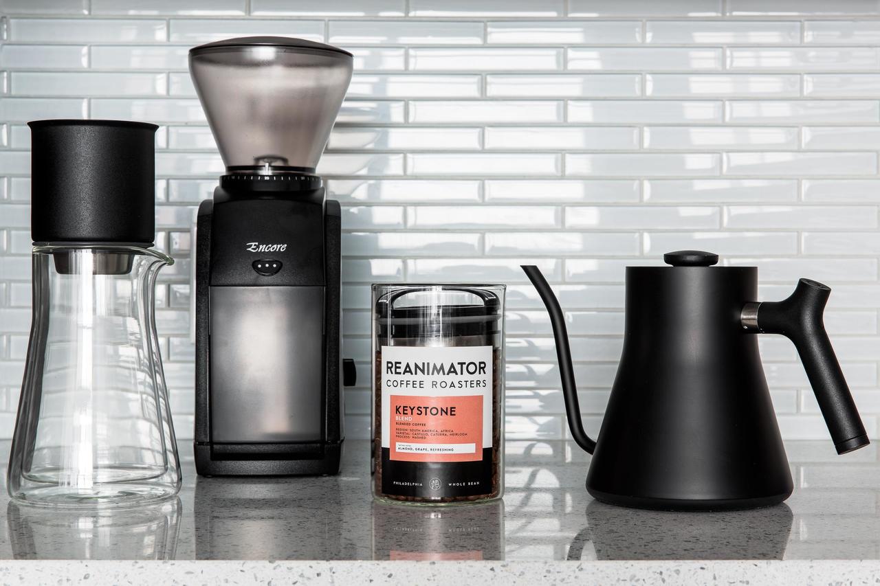 Modern 2BR + Gym In City Center - thumb 6