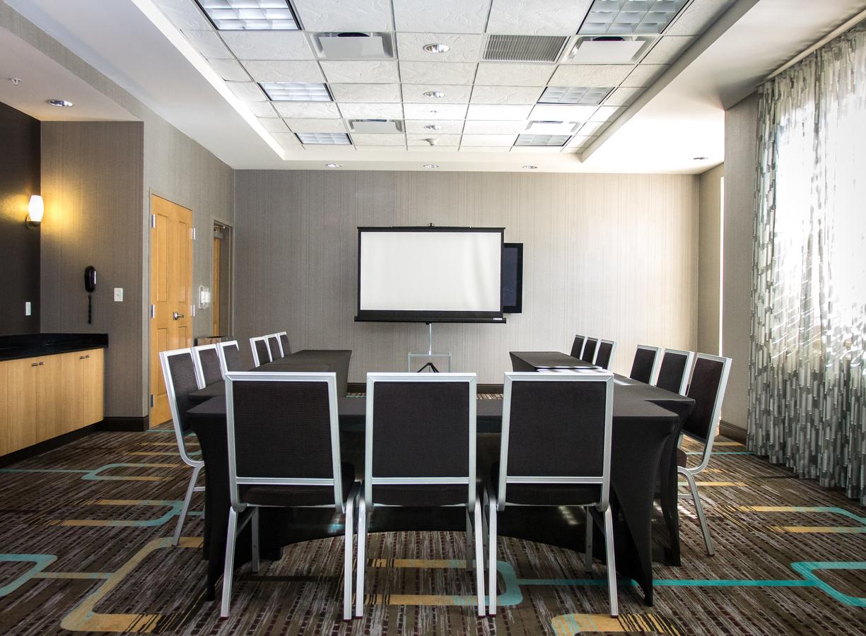 Residence Inn Pittsburgh North Shore - thumb 6