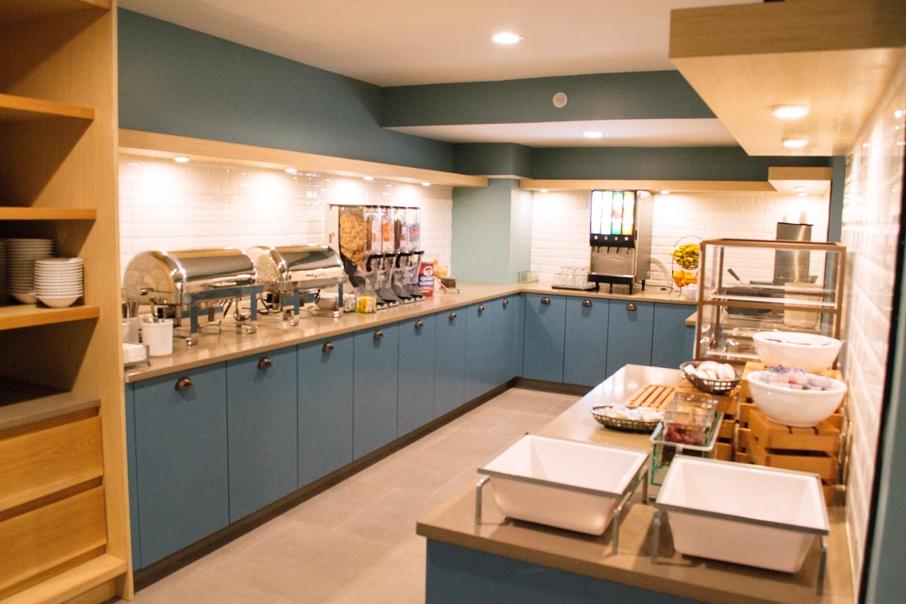 Country Inn & Suites By Radisson, Erie, PA - thumb 9